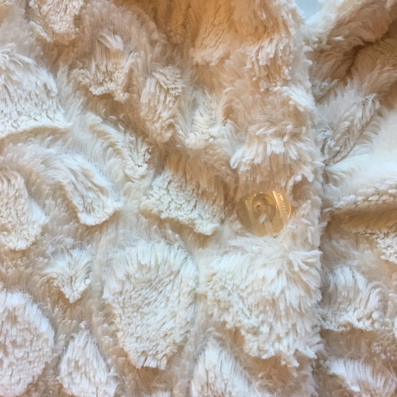 CALVIN KLEIN Fluffy Soft Coat cream Lined Sz 6 - Picture 12 of 13